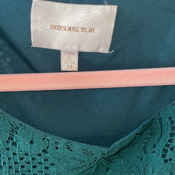 2/$40 Emerald Green Lace Blouse💚 - Picture 8 of 9